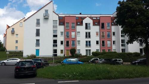 Foto - Zentrale 2 Zimmer, Kochnische, Bad, Uni-Nähe