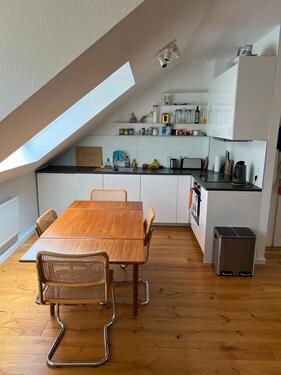 Foto - 1.5 Zimmer Dachgeschoßwohnung zur Miete in Köln