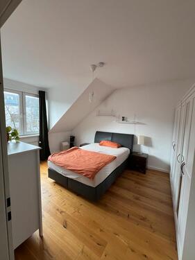 Foto - 1.5 Zimmer Dachgeschoßwohnung in Köln