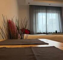 Modernes, voll möbliertes Apartment in TOP-Lage neben Köln-Deutz