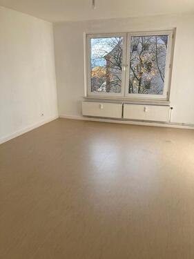 Foto - Helle 3-Zimmerwohnung mit Balkon zu vermieten