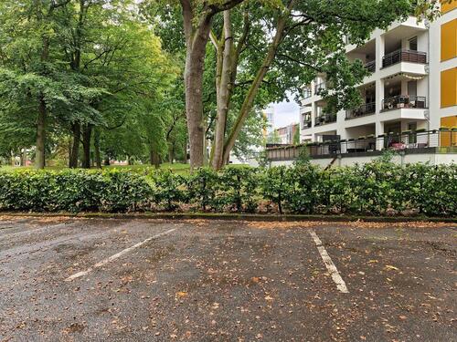 Foto - Dein Auto verdient ein Zuhause – Parkplatz frei!