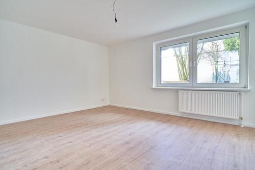 Foto - Wunderschöne,modernisierte 2- Zimmer Eigentumswohnung mit Terasse
