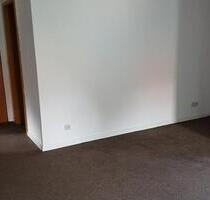 helle 4-Wohnung in einem Mehrfamilienhaus - Soderstorf