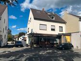 Foto - Mehrfamilienhaus mit Einfamilienhaus