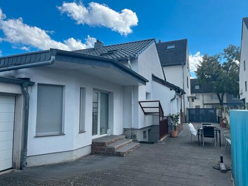 Foto - 8 Zimmer Mehrfamilienhaus, Wohnhaus zum Kaufen in Köln