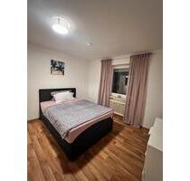 WG Zimmer in 3 Zimmer Whg. - 600,00&nbsp;EUR Kaltmiete, ca.&nbsp; 8,00&nbsp;m&sup2; in Freilassing (PLZ: 83395)