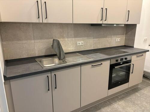 Foto - Kernsanierte 2-Raum-Wohnung mit EBK, Dr.-Külz-Straße 23