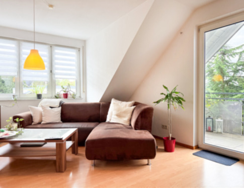 Foto - 2 Zimmer Dachgeschoßwohnung zur Miete in Esslingen am Neckar