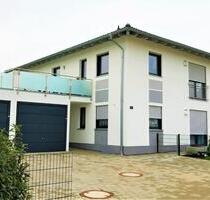 Exclusive helle großzügige 2-Zimmersouterrainwohnung mit Terrasse - Rottenburg an der Laaber