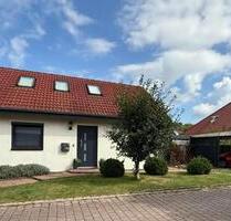 Gepflegte Doppelhaushälfte mit Garten, Terrasse & Carport - Haste