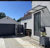 Hochwertig modernisierte 4-Zimmer-Maisonette-Wohnung mit Garte - Bremen Blumenthal