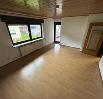 Helle 3-Zimmer-Wohnung in begehrter Lage von Saarbrücken – Bei der Goldenen Bremm 18 [HMR-O45E02]