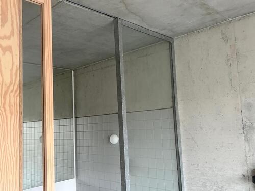 Foto - 4,5-Zimmer-Maisonette-Whg., Sichtbeton, hochwertig, 2x Balkon