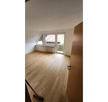 WG-Zimmer (21 qm, Erstbezug) in großem Haus mit Garten – March-Bu