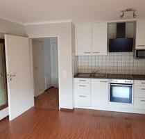 Schöne kleine 2 Zimmer Wohnung mit Balkon - Ravensburg