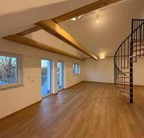 Moderne 2,5-Zimmer Wohnung mit Balkon in Adelsdorf - Herzogenaurach