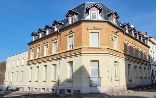 Foto - 3 Zimmer * offene Küche * Wannenbad mit Fenster * Garten