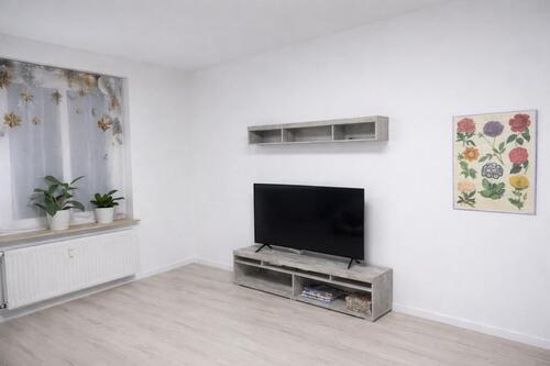 Foto - Neu renovierte 5-Zimmerwohnung mit Balkon zu vermieten