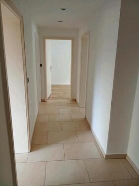 Foto - Erdgeschosswohnung 3 Zimmer Wohnung Traunreut mit Stellplatz