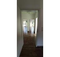 Helle,junge 2 Zimmer Wohnung - 850,00&nbsp;EUR Kaltmiete, ca.&nbsp; 70,00&nbsp;m&sup2; in Bruchsal (PLZ: 76646)