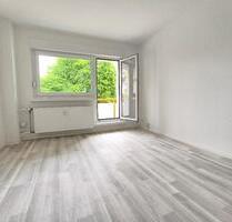 Neu sanierte 3-Raum-Wohnung mit Balkon - Bernburg (Saale)