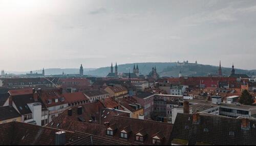 Foto - TOP - Lage - Innenstadt - Sehr Selten - Parkplatz