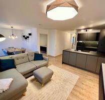 Moderne, möblierte 3-Zimmer Wohnung mit Tiefgarage in Ditzingen