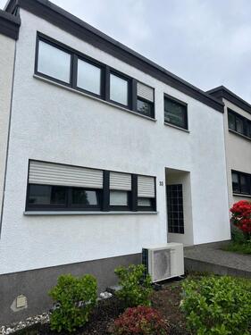 Foto - FamilienfreundlichBarrierearm saniertes RMH mit Treppenlift