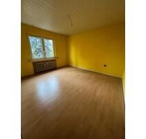 2,5 Zimmer • 1.OG • sehr schöne Wohnortlage • Jobcenter möglich - Oberhausen Borbeck