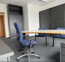 Büro (25 qm) im Penthouse in Oberursel mit Konferenzraum & Küche - Frankfurt am Main Bonames