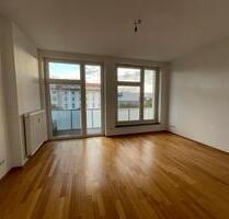 City Wohnung ab sofort verfügbar - Dresden City Wohnung ab sofort verfügbar - Dresden