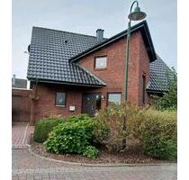 EFH zu vermieten *ab 01.04.26* - 1.500,00&nbsp;EUR Kaltmiete, ca.&nbsp; 167,00&nbsp;m&sup2; in Hatten (PLZ: 26209)