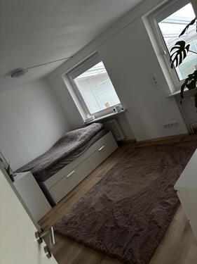 Foto - Helle 2-Zimmer Wohnung - 500,00&nbsp;EUR Kaltmiete, ca.&nbsp; 44,00&nbsp;m&sup2;