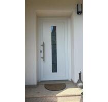 2-Zimmer-Wohnung mit Balkon, Kamin & tollem Blick über Hadamar