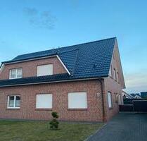 Doppelhaushälfte, 140m2, 5 ZKB+HWR+GästeWC, Garten - Dörpen