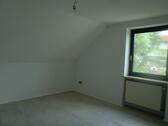 Foto - 3-Zi-DG-Wohnung - 630,00&nbsp;EUR Kaltmiete, ca.&nbsp; 90,00&nbsp;m&sup2;