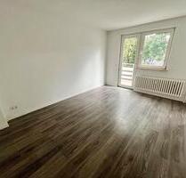 Schöne 2-Zimmer-Wohnung mit Balkon und modernem Bad! - Duisburg Mittelmeiderich