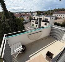 Privat ohne Makler: ETW 4 Zi. 82 qm Balkon v.möbl. zentrumsnah - Krumbach (Schwaben)