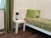 Foto - Helles, möbliertes Zimmer in moderner 5er-WG mit Dachterrasse