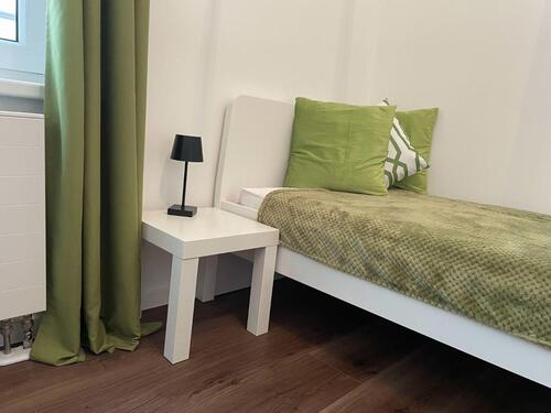 Foto - Helles, möbliertes Zimmer in moderner 5er-WG mit Dachterrasse