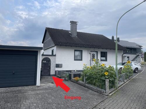 Foto - Erdgeschoss mit großem Garten & traumhaftem Fernblick – ruhig