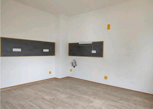 Foto - 5-Zimmer-Wohnung mit 156 m² & 2 Balkonen in Wiesbaden-Medenbach