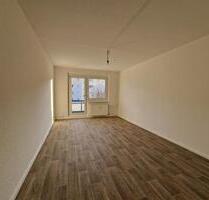Ab 01.03.2026***Frisch renovierte 4-Zimmer-Wohnung mit Balkon! - Leipzig West