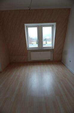 Foto - 5 Zimmer Dachgeschoßwohnung zur Miete in Höchstadt an der Aisch