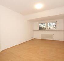 Frisch renovierte Dachgeschoßwohnung - Essen Stadtbezirk IV