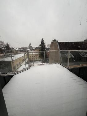 Foto - Erstbezug: Stilvolle Dachgeschosswohnung mit Weitblick-Terrasse