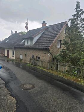 Foto - Einfamilienhaus unterkellert 90qm Wohnfläche 120qm gesamt 4 Zi