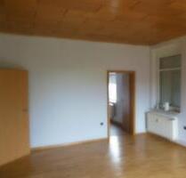 2 Zimmer - Wohnung, hell, sehr geräumig und gepflegt - Ilsede Adenstedt