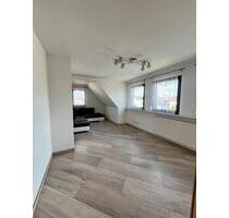 Ruhige, helle Dachgeschosswohnung zu vermieten – ca. 52 m² - Karben
